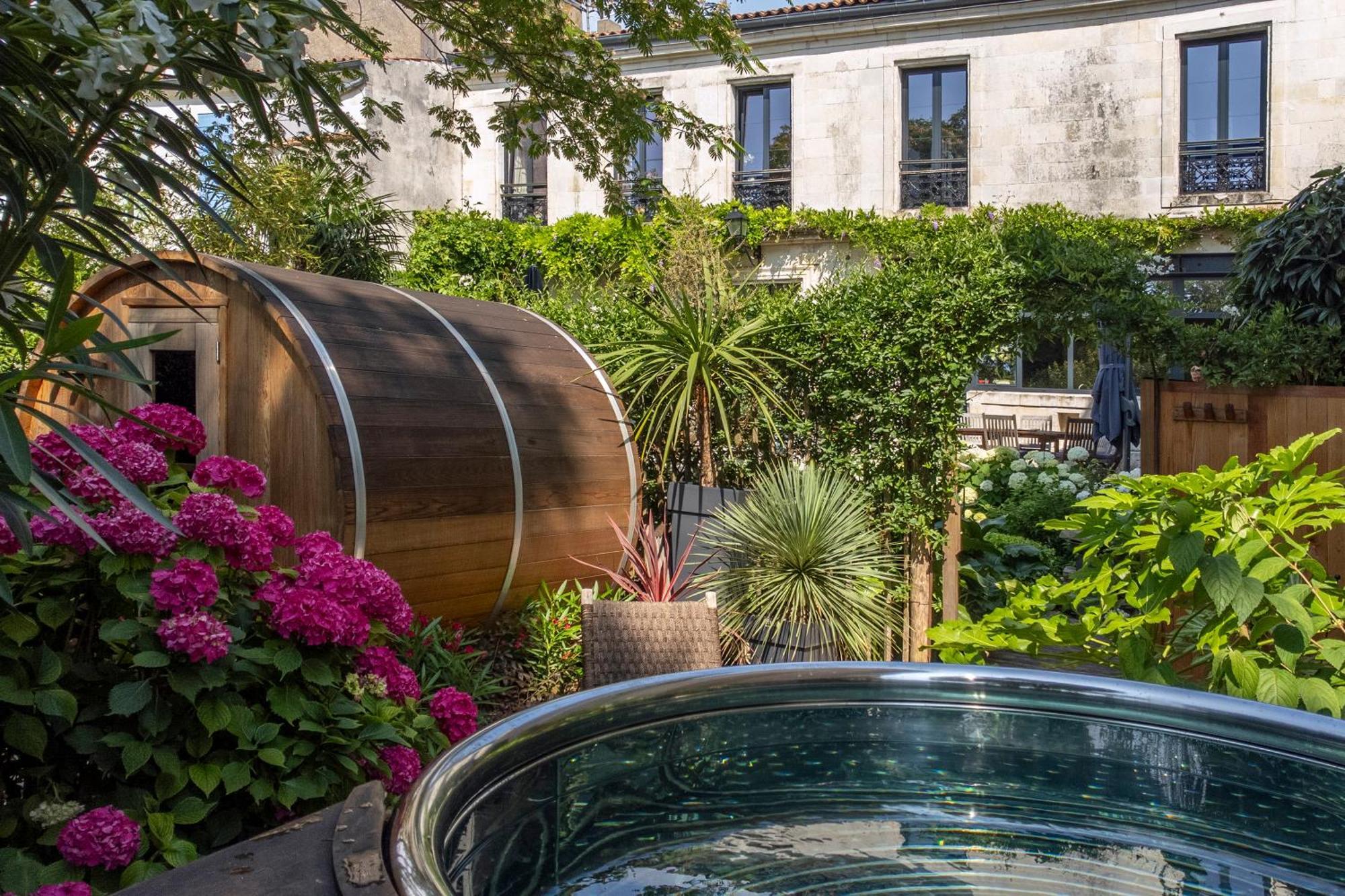 Escale Rochelaise B&B, Spa Bain Nordique Et Sauna Tonneau La Rochelle  Exteriör bild